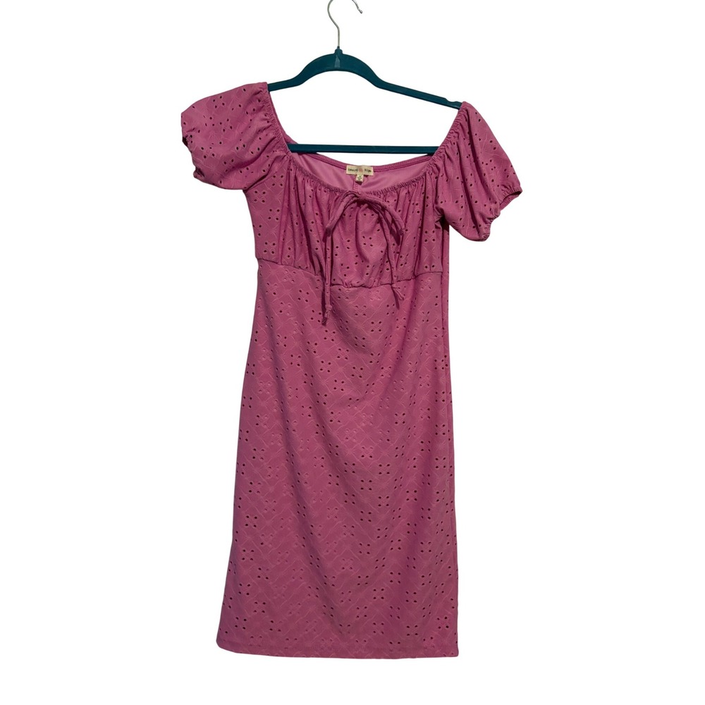 Heart & Hips Mini Dress Milkmaid Eyelet Pink Puff Sleeve Sweetheart M